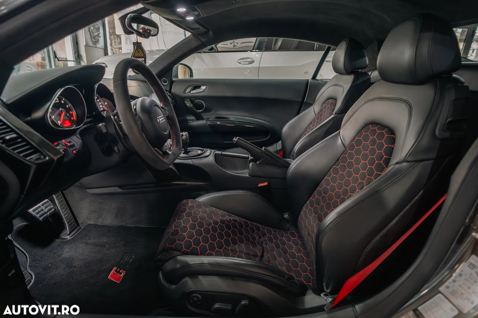Audi R8 4.2 FSI Quattro - 20