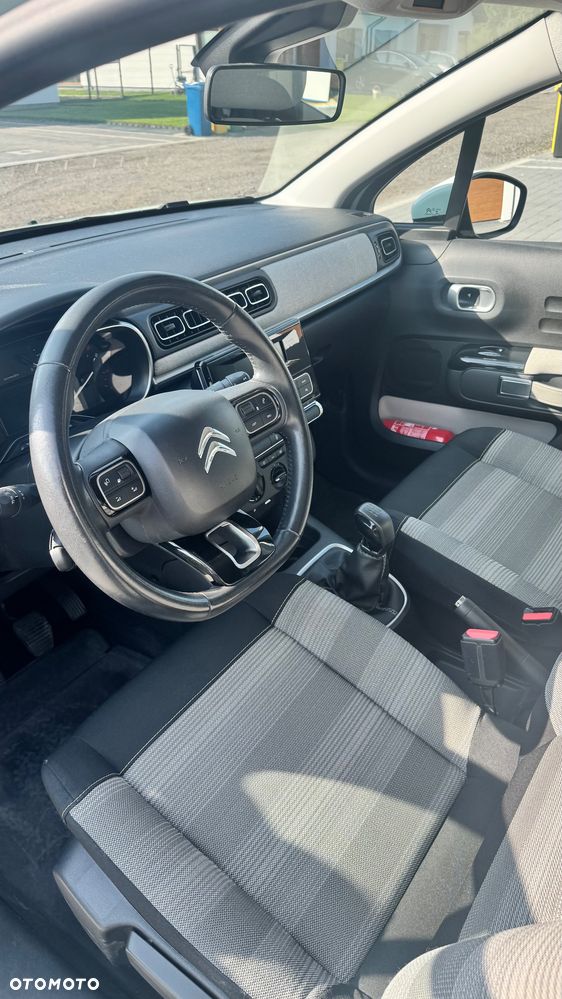 Citroën C3 1.2 PureTech Shine S&S - 7