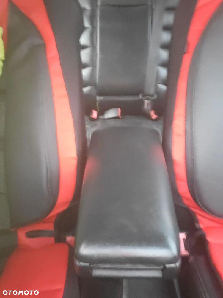 Audi A4 Limousine 2.4 Quattro - 11