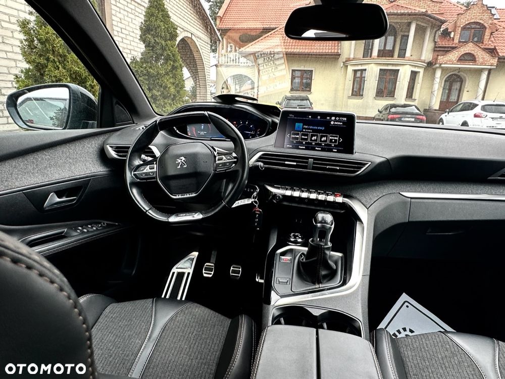 Peugeot 3008 - 17