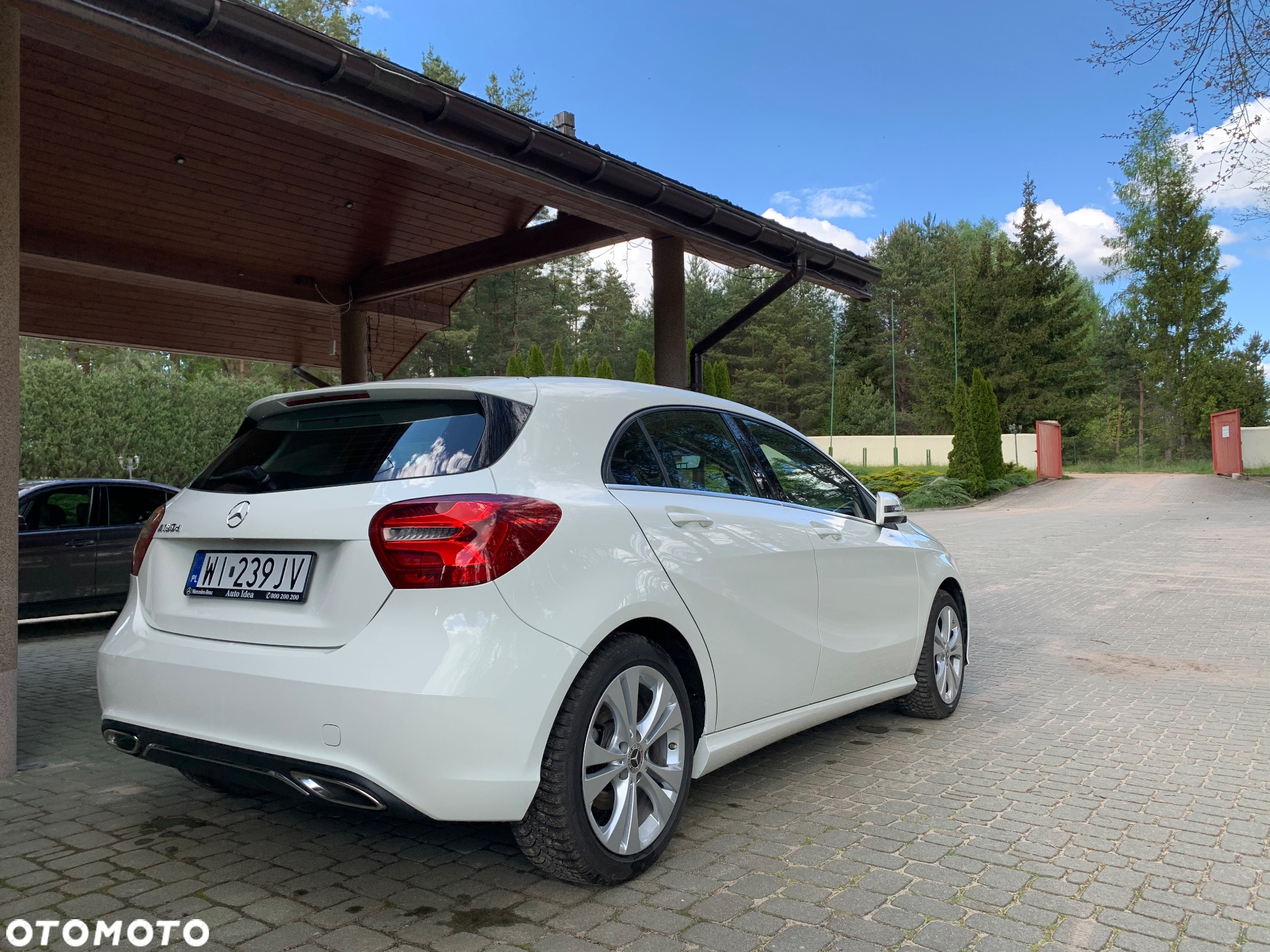 Mercedes-Benz Klasa A 180 d 7G-DCT Urban - 2
