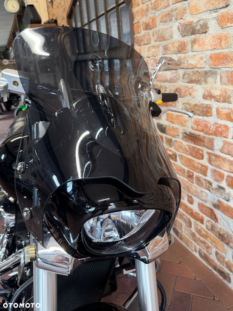 Suzuki VZ - 22