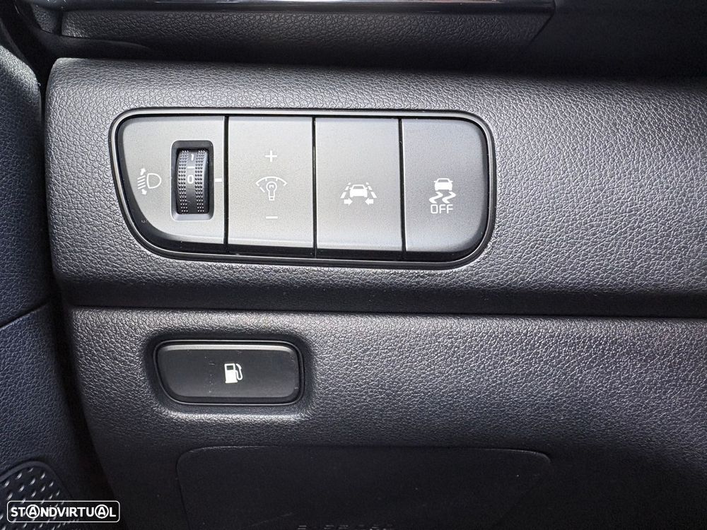 Kia Niro 1.6 GDi HEV Tech - 35