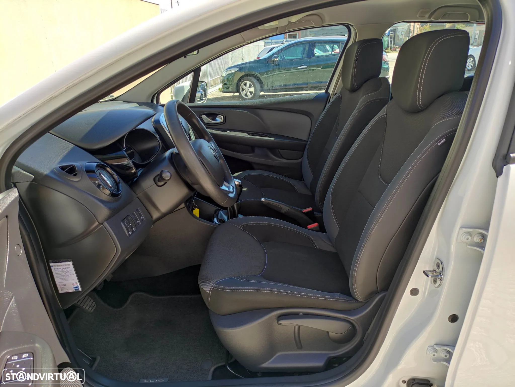 Renault Clio Sport Tourer 1.5 dCi - 11