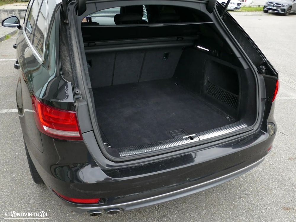 Audi A4 Avant 40 TDI Sport S tronic - 11