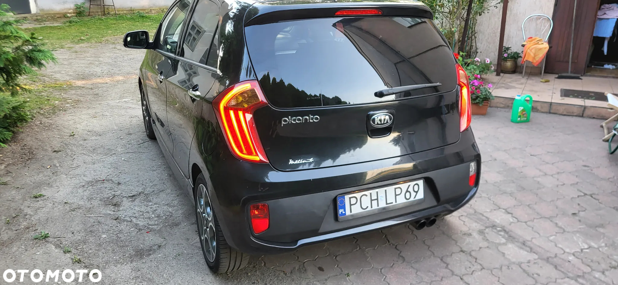 Kia Picanto 1.0 Dream Team Edition - 3