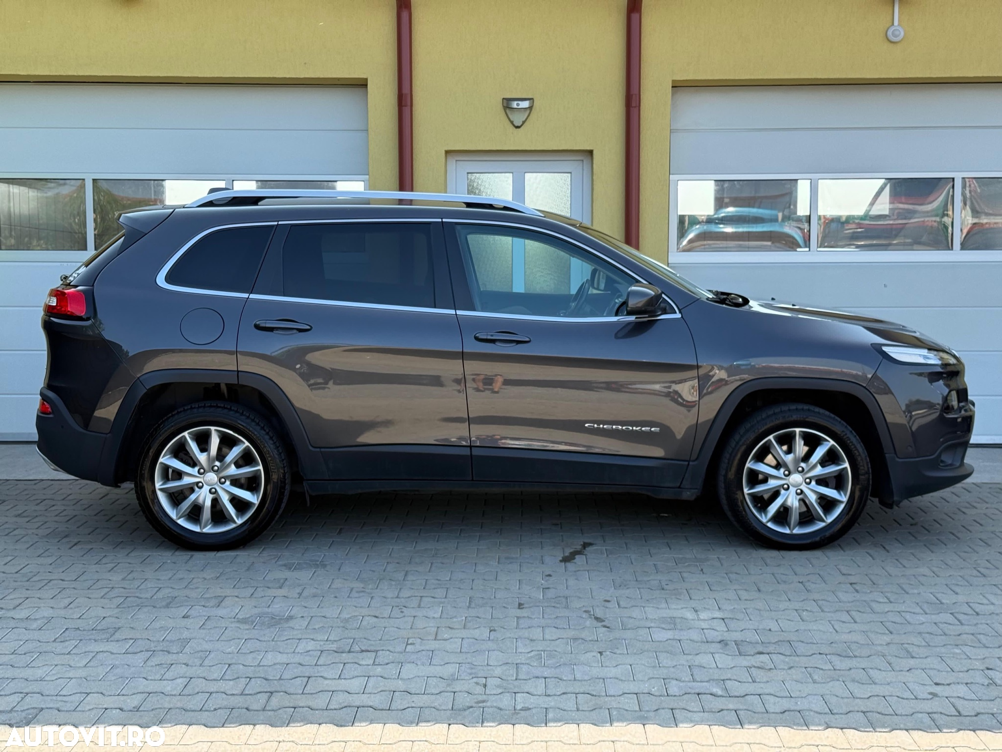 Jeep Cherokee 2.2 MJet AWD Limited - 4