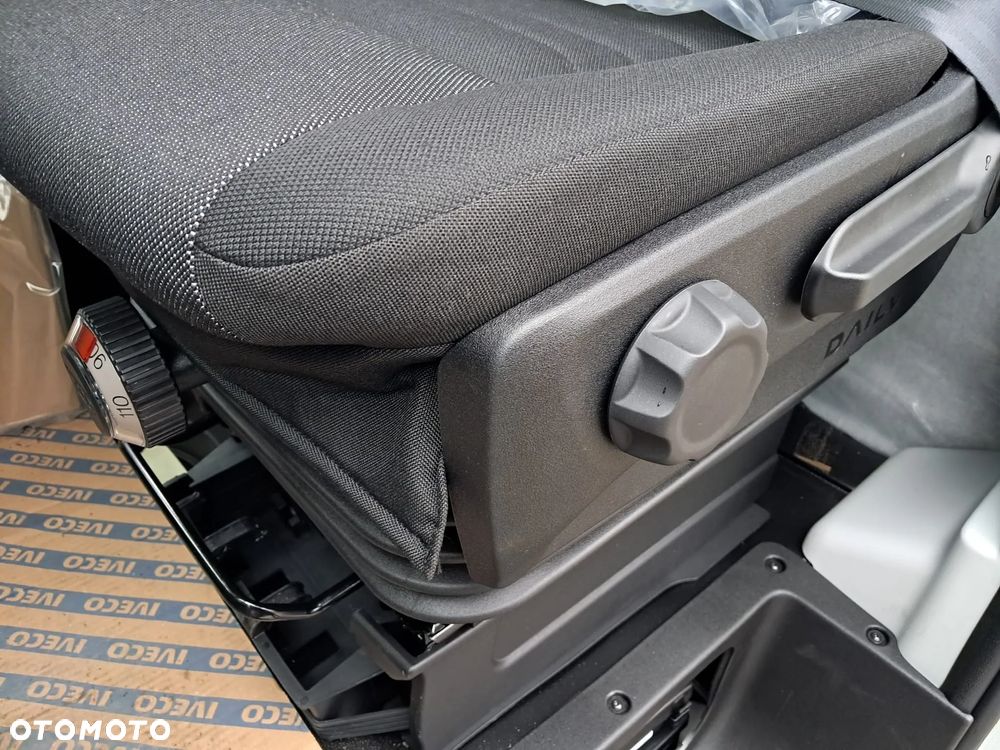 Iveco Daily / Pewny partner w biznesie ! - 21