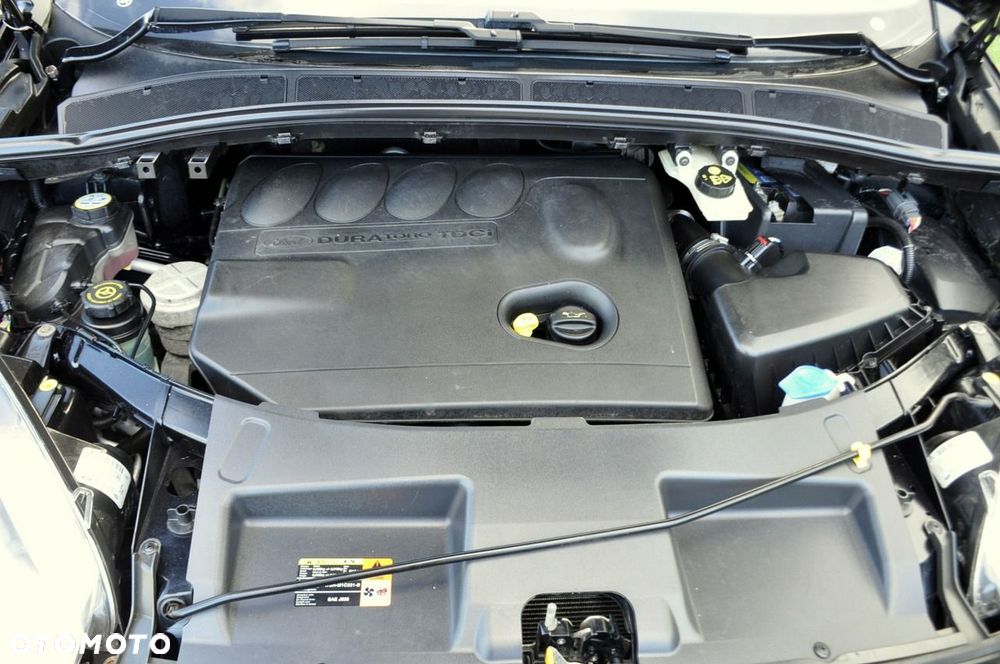 Ford S-Max - 39
