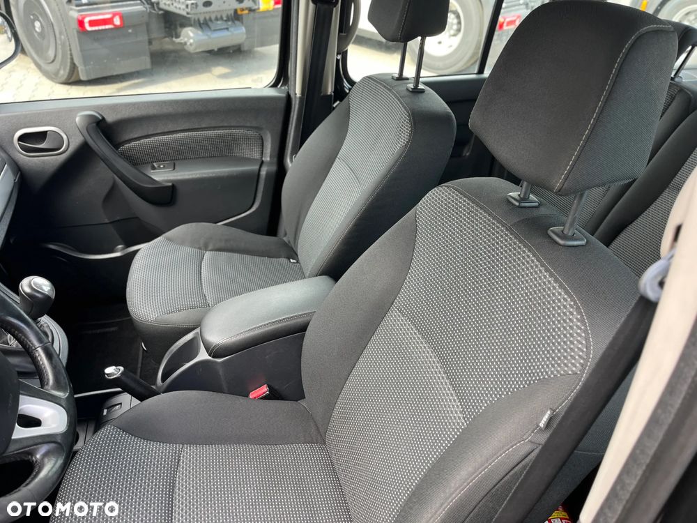 Mercedes-Benz Citan Kombi 415.703 - 25