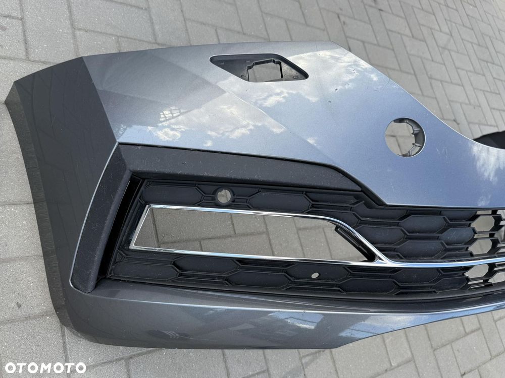 SKODA OCTAVIA IV ZDERZAK PRZEDNI PRZÓD 5E3807221 - 2