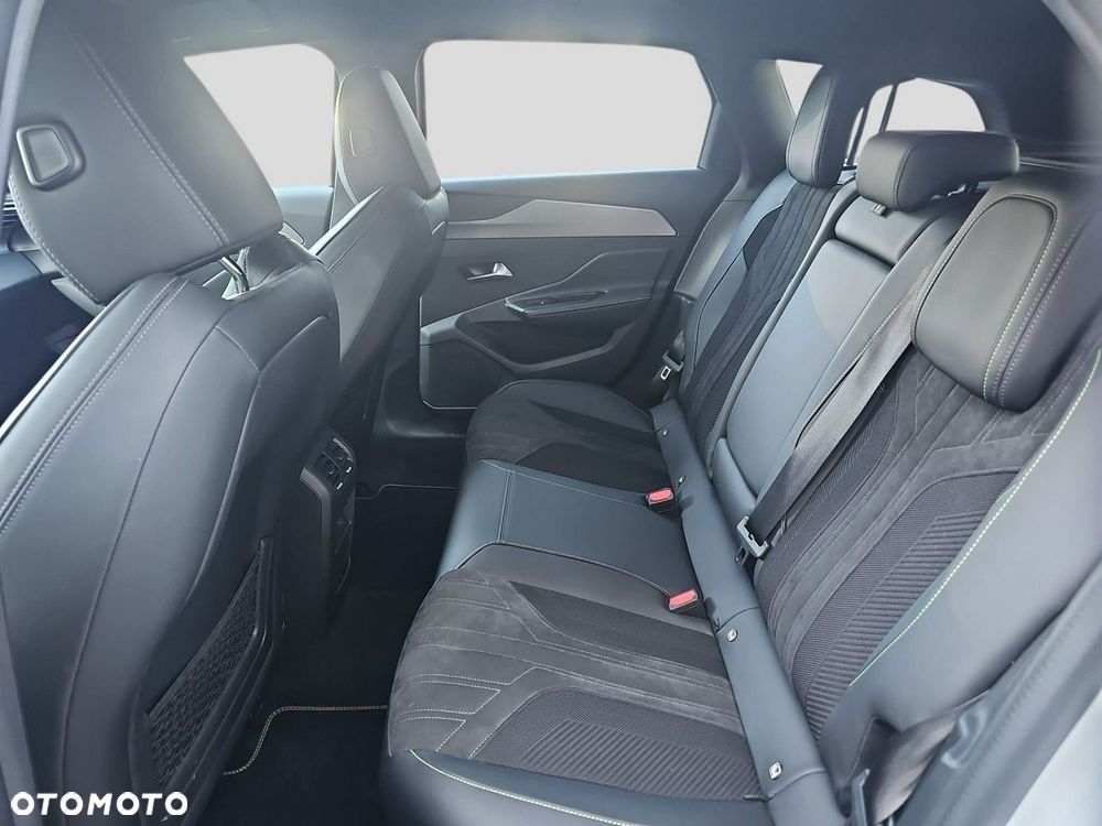 Peugeot 308 - 22