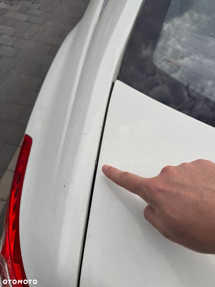 Mercedes-Benz Klasa E 250 CGI BlueEffICIENCY - 18