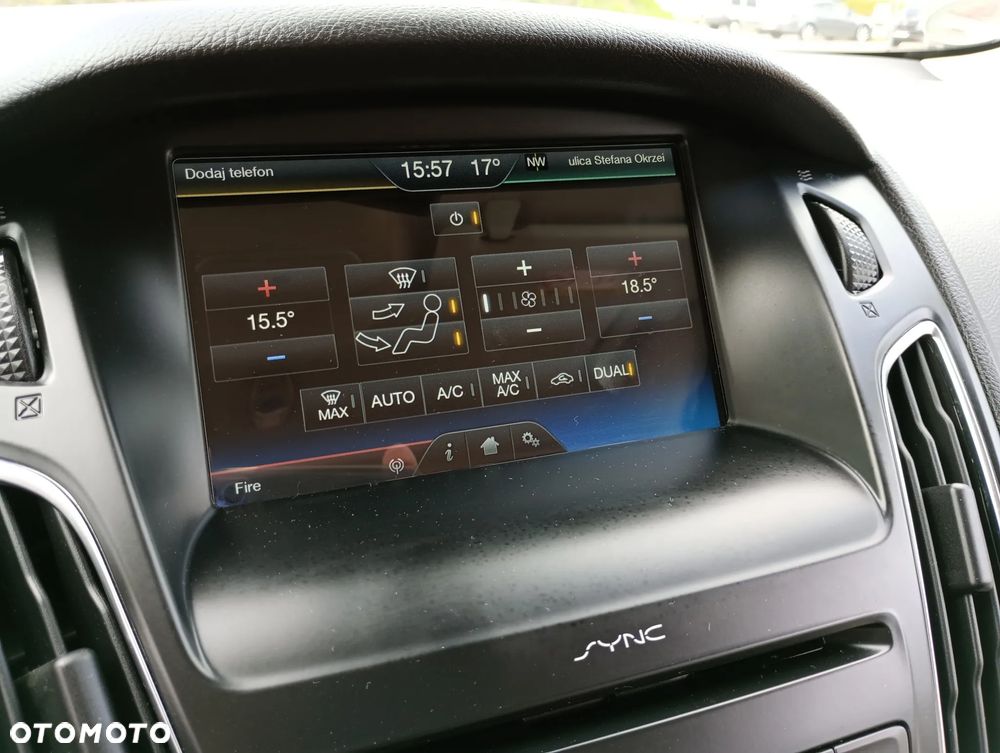 Ford Focus 1.5 EcoBlue Start-Stopp-System TITANIUM - 13