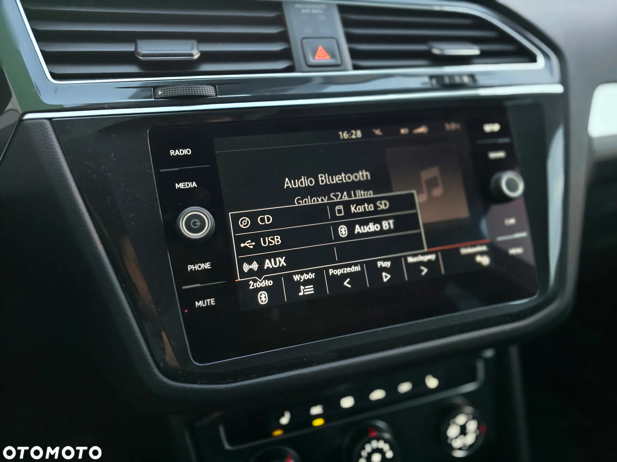 Volkswagen Tiguan 2.0 TDI BMT SCR Comfortline - 33