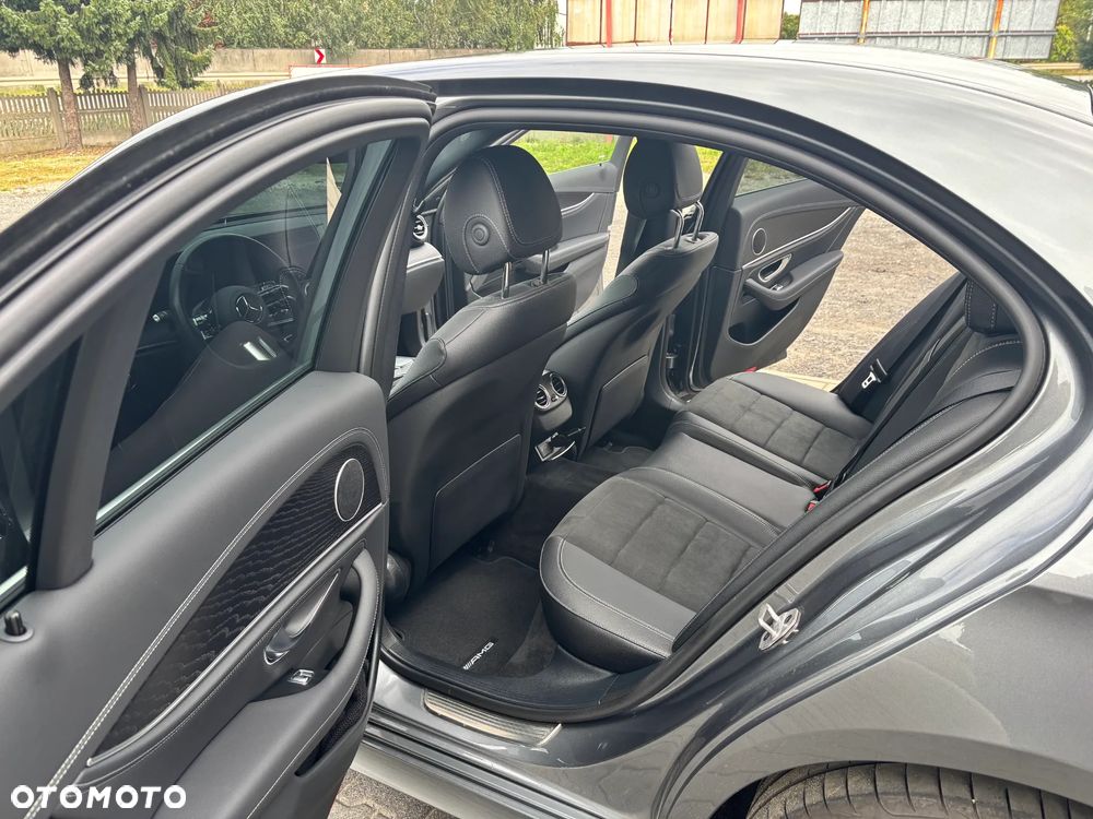 Mercedes-Benz Klasa E 220 d 4-Matic Avantgarde - 8