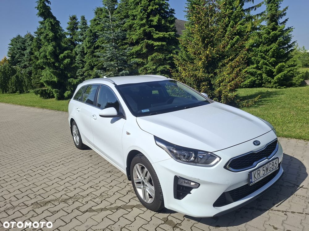 Kia Ceed 1.6 CRDi mHEV L - 1
