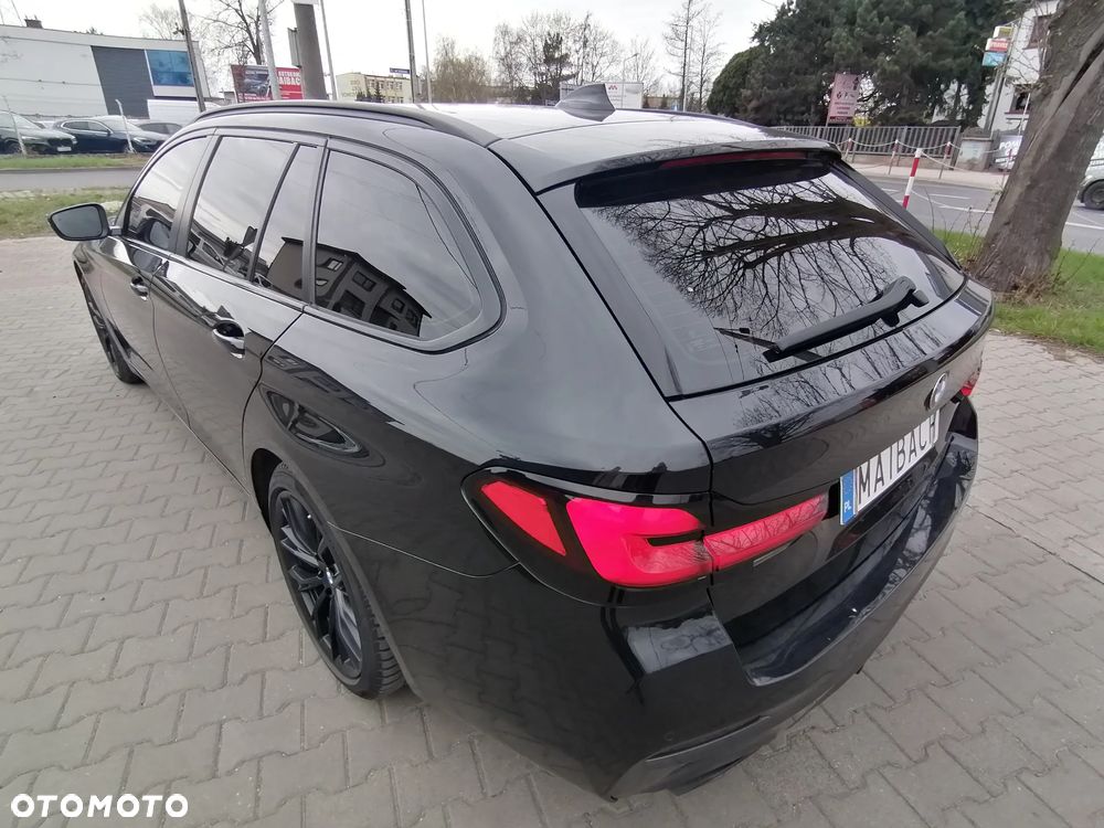 BMW Seria 5 520d M Sport Edition - 17