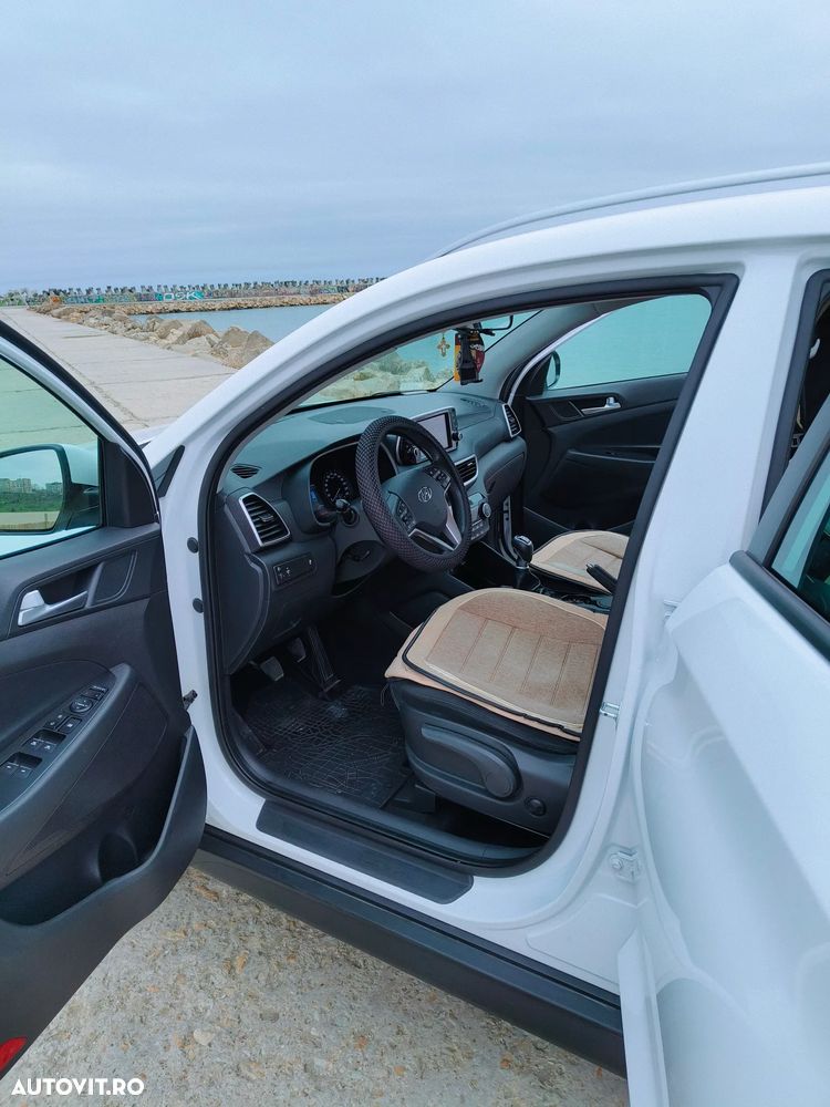 Hyundai Tucson 1.6 GDI 2WD 6MT Comfort - 16