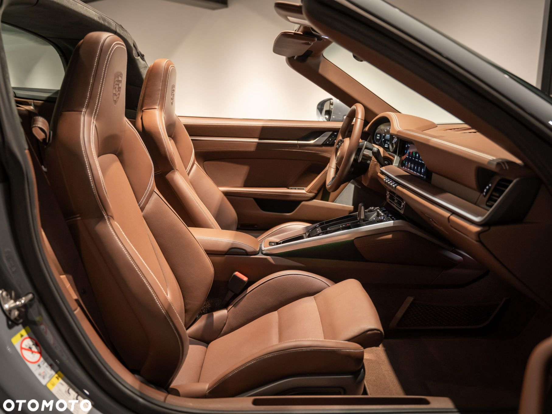 Porsche 911 Targa 4 GTS - 21
