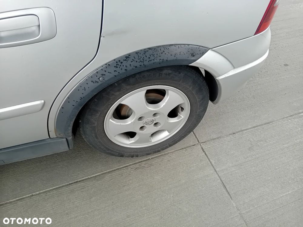 Opel Astra - 28