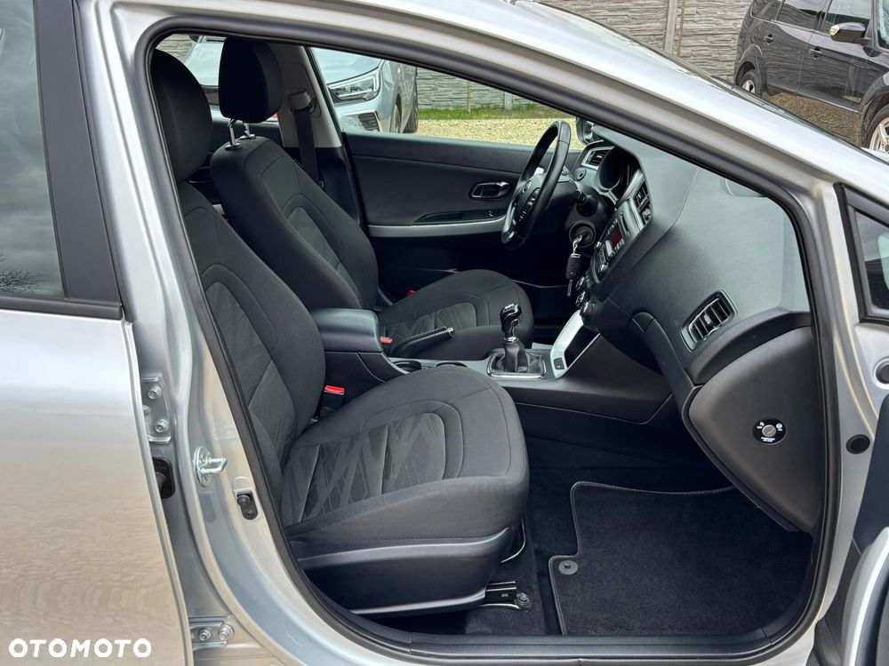 Kia Ceed 1.4 CRDi M - 26