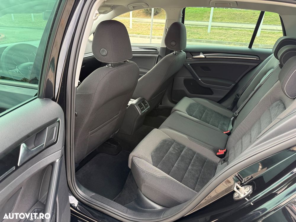 Volkswagen Golf 1.6 TDI BMT Highline - 9