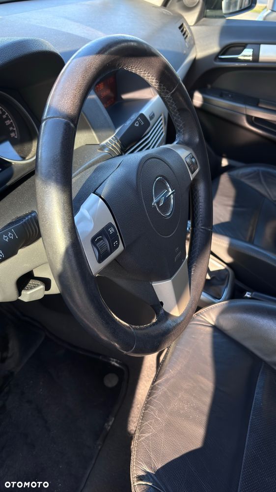 Opel Astra 1.4 - 11