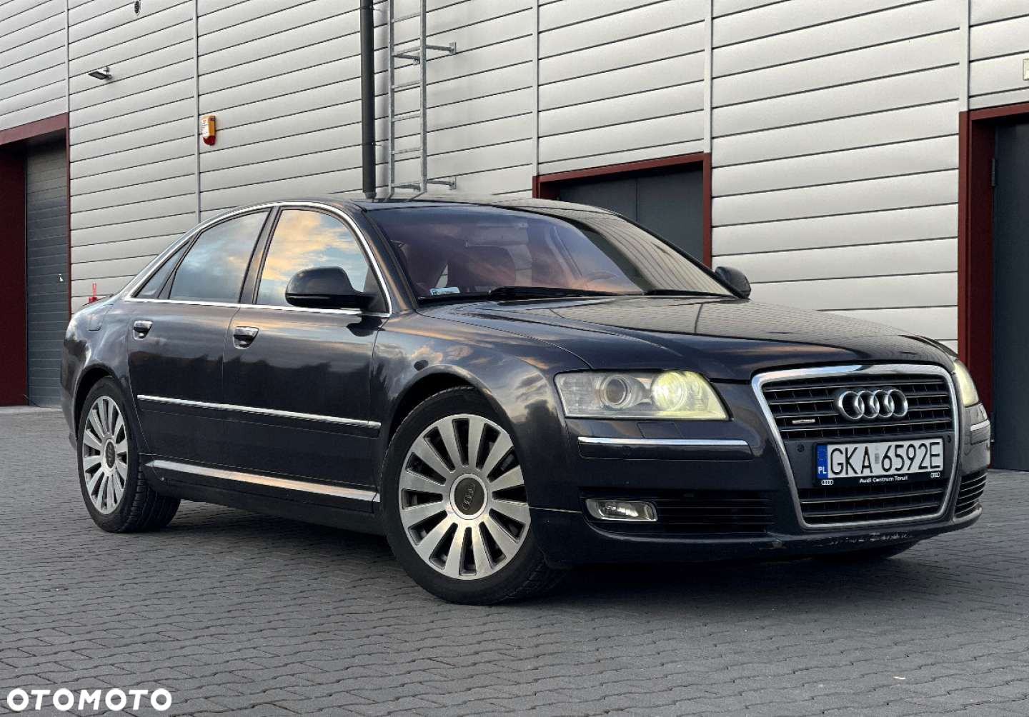Audi A8 - 3