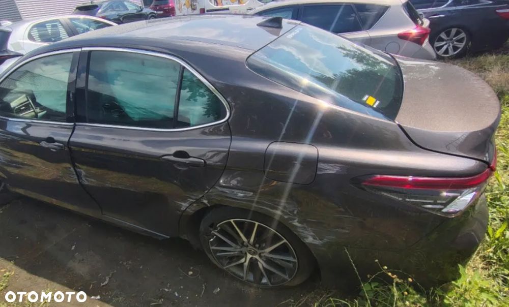 Toyota Camry 2.5 Hybrid Executive CVT - 9