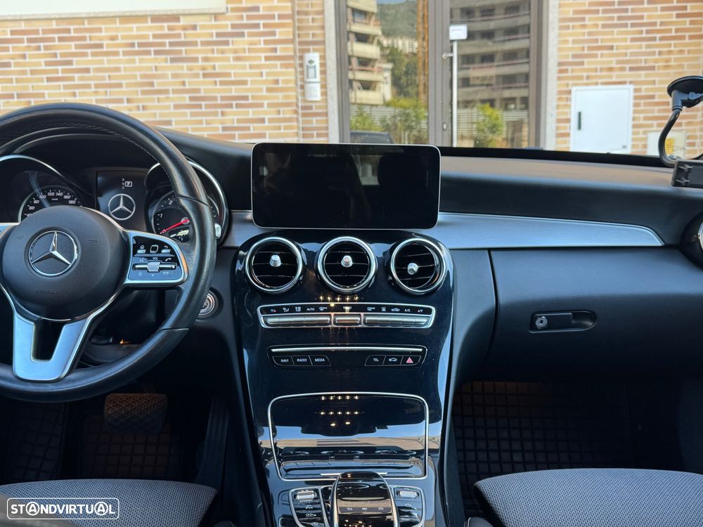 Mercedes-Benz C 200 - 16