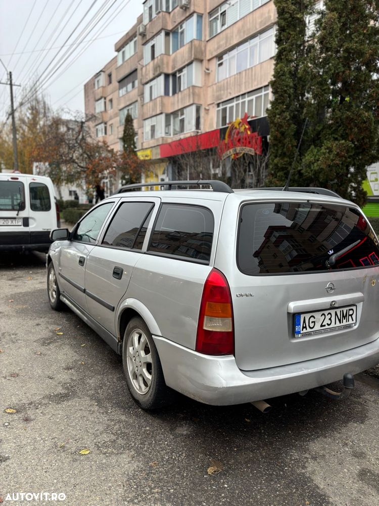 Opel Astra 1.6 Caravan - 2
