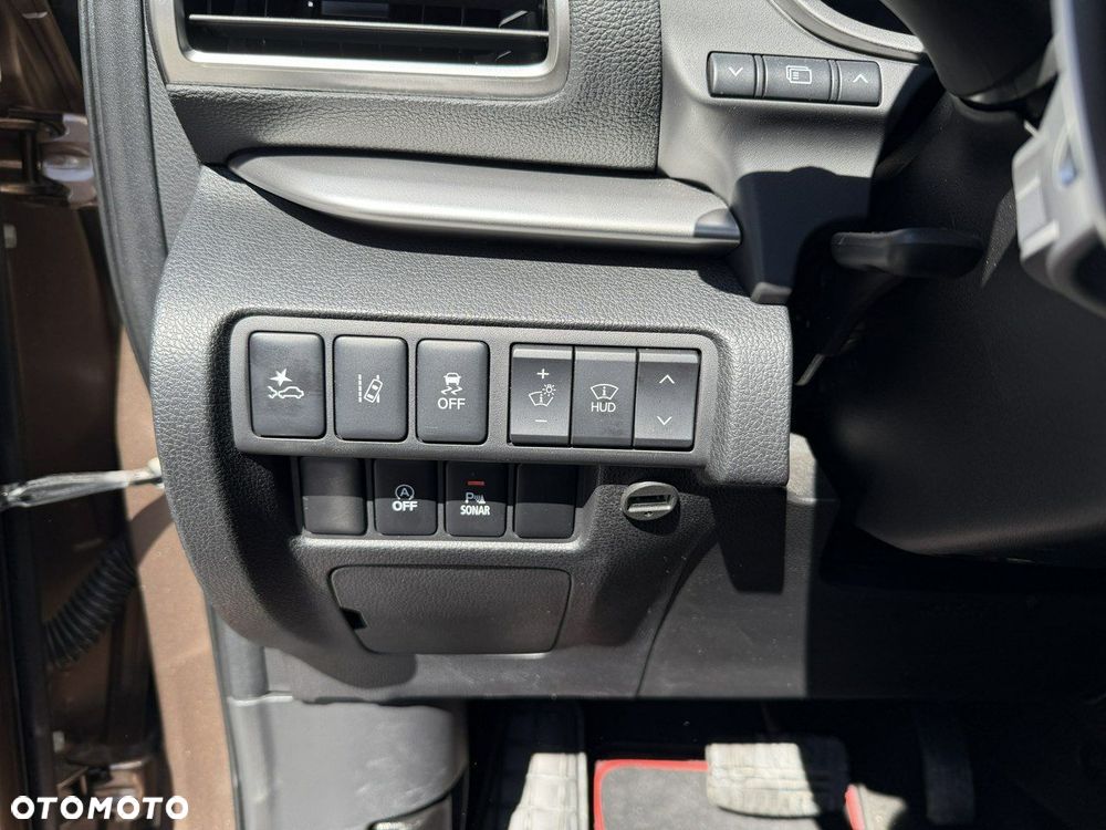 Mitsubishi Eclipse Cross - 15