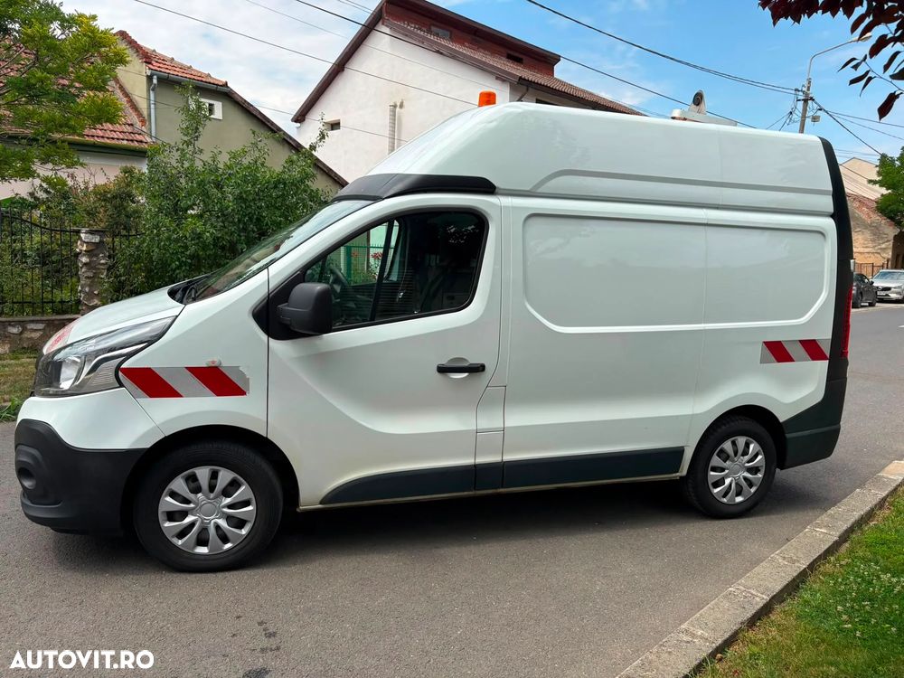 Renault Trafic - 4