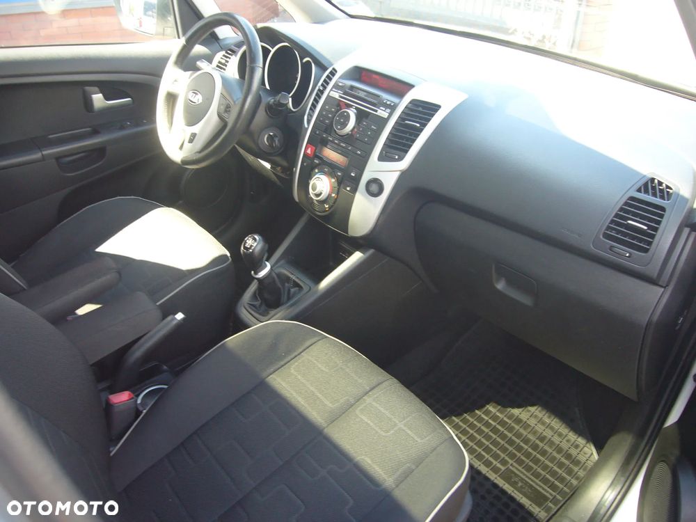 Kia Venga 1.4 XL - 18