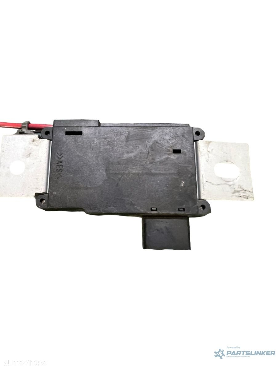 Amplificator semnal antena CHRYSLER 300 C LX, LE 2004 - > 05059070AE - 2