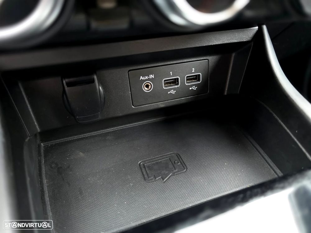 Renault Arkana 1.6 E-Tech R.S.Line - 26