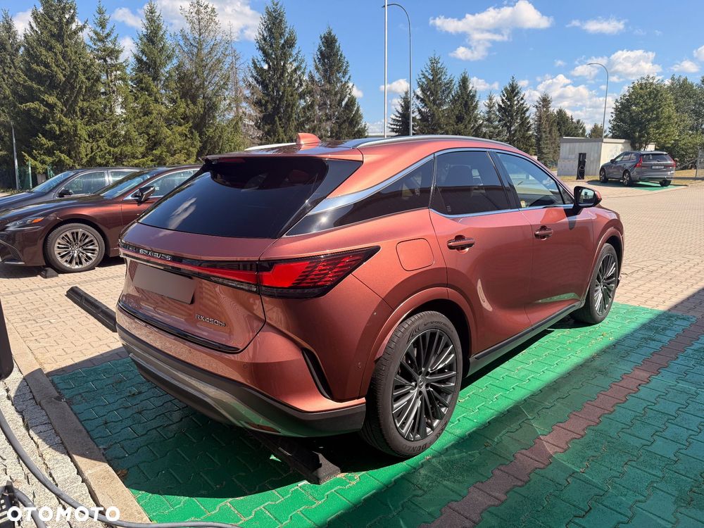 Lexus RX - 4