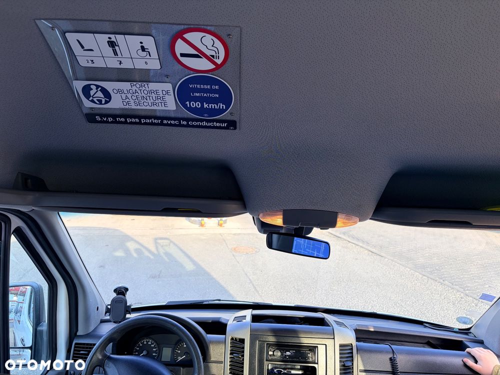 Mercedes-Benz 513 - 20