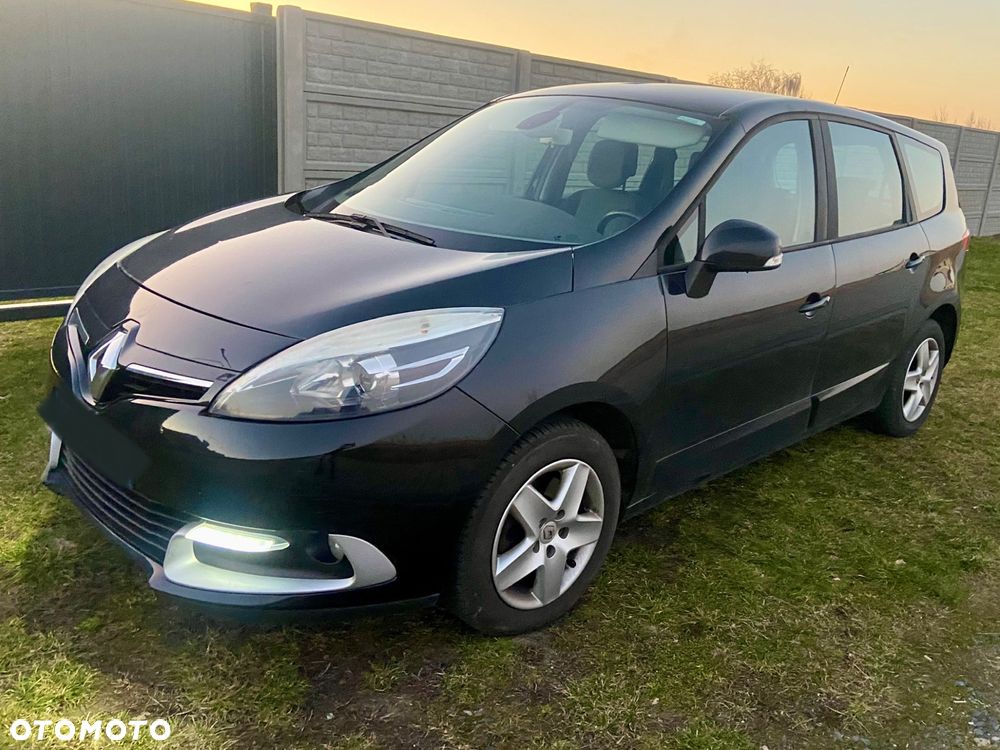 Renault Grand Scenic - 1