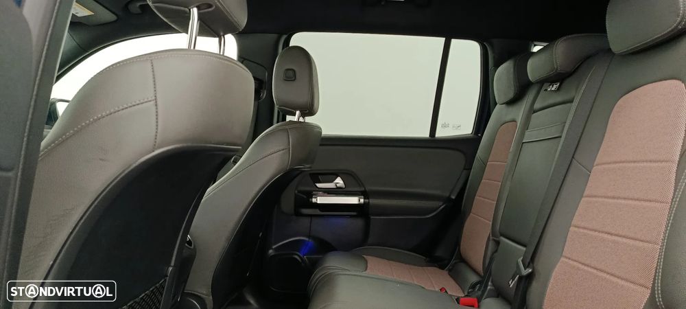 Mercedes-Benz EQB 250 Electric Art - 28