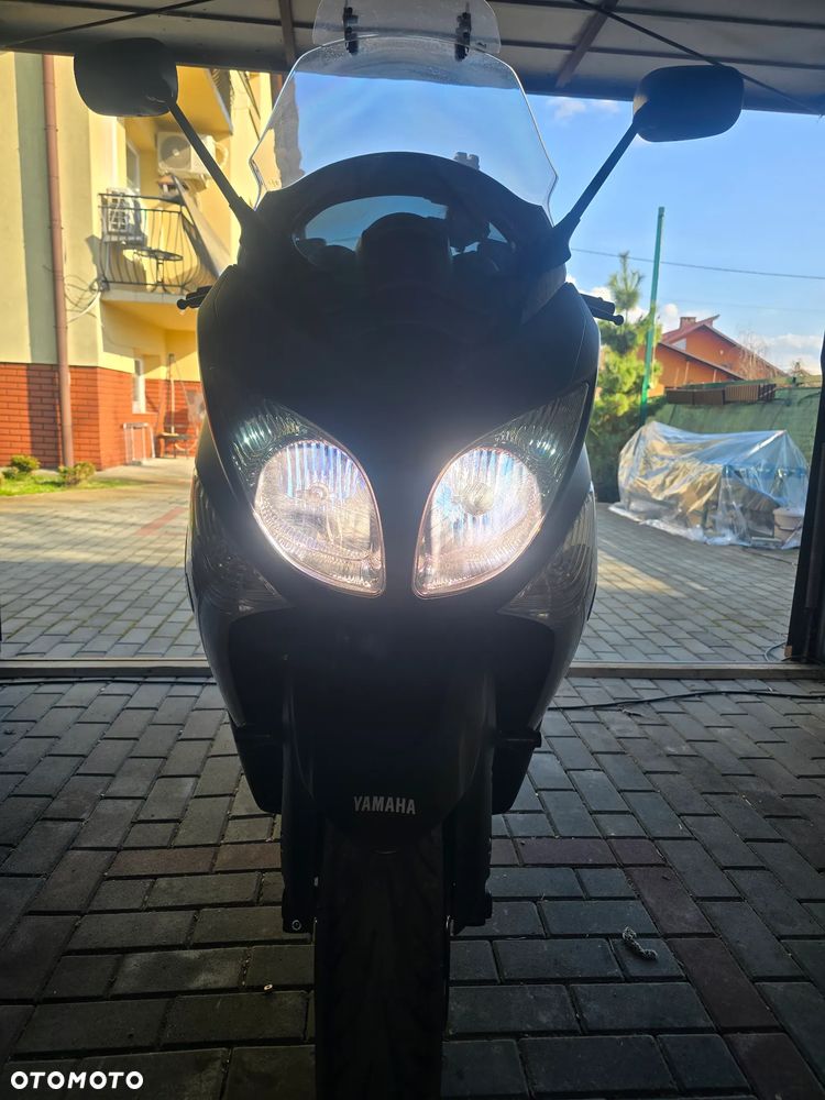 Yamaha Tmax - 7