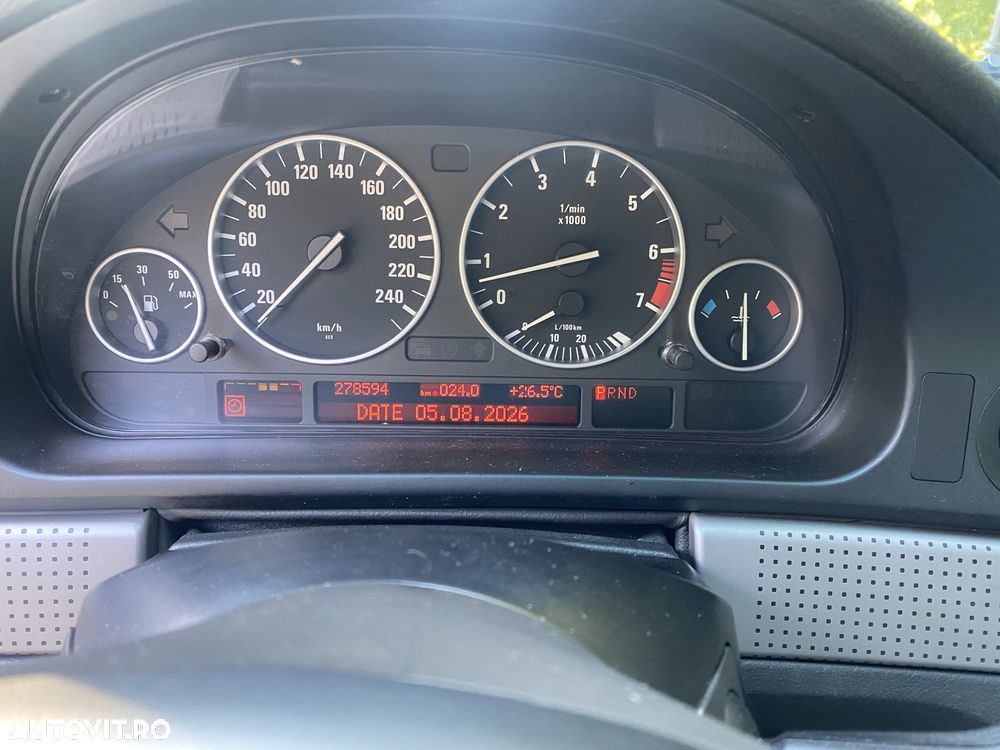 BMW Seria 5 - 12
