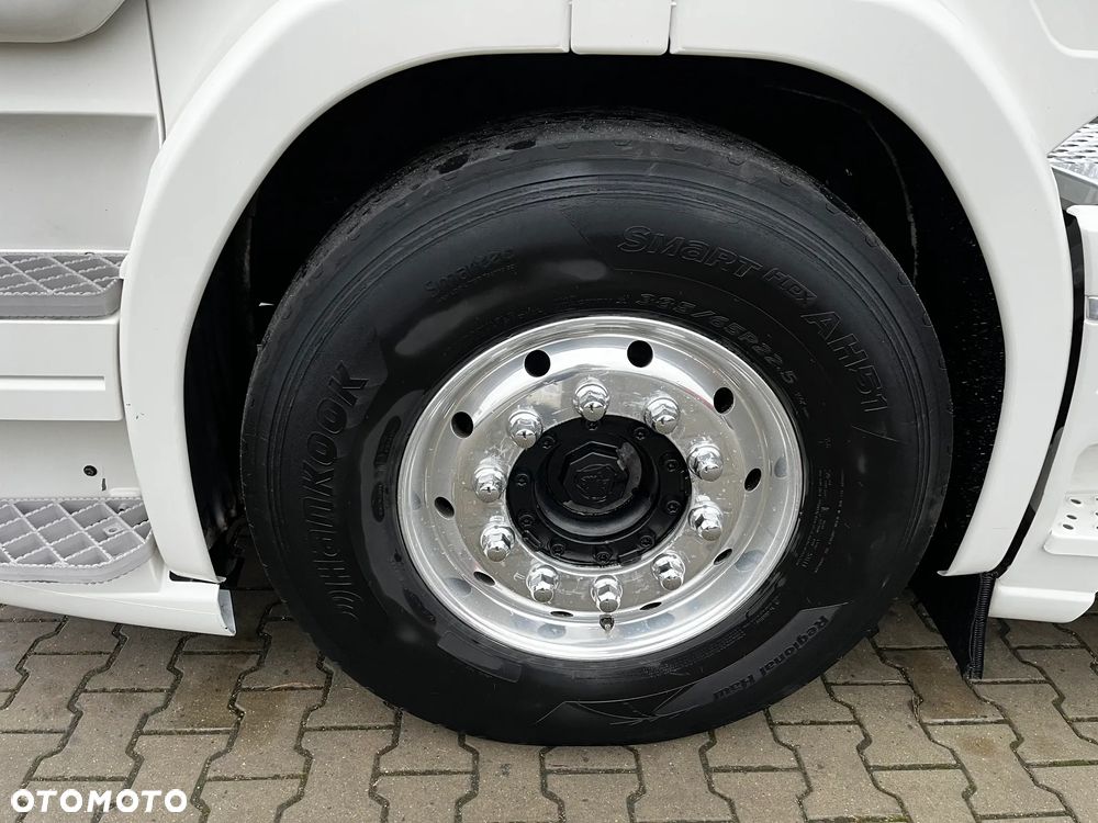 Scania R 580 V8 SPROWADZONA Z FRANCJI SERWISOWANA RETARDER DWA ZBIORNIKI FELGI ALUMINIOWE LODÓWKA - 12