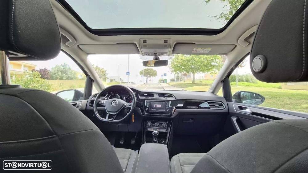 VW Touran 2.0 TDI Highline - 2