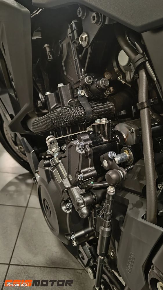 Suzuki GSX-R 800 - 4