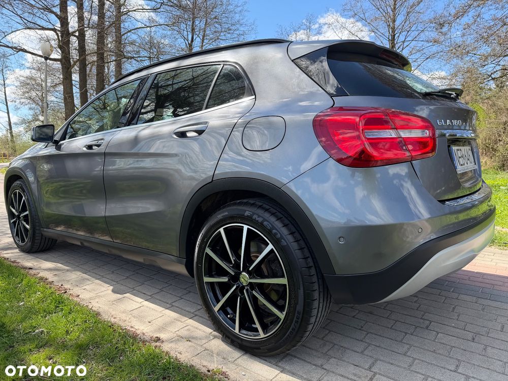 Mercedes-Benz GLA 180 CDI 7G-DCT Edition 1 - 5