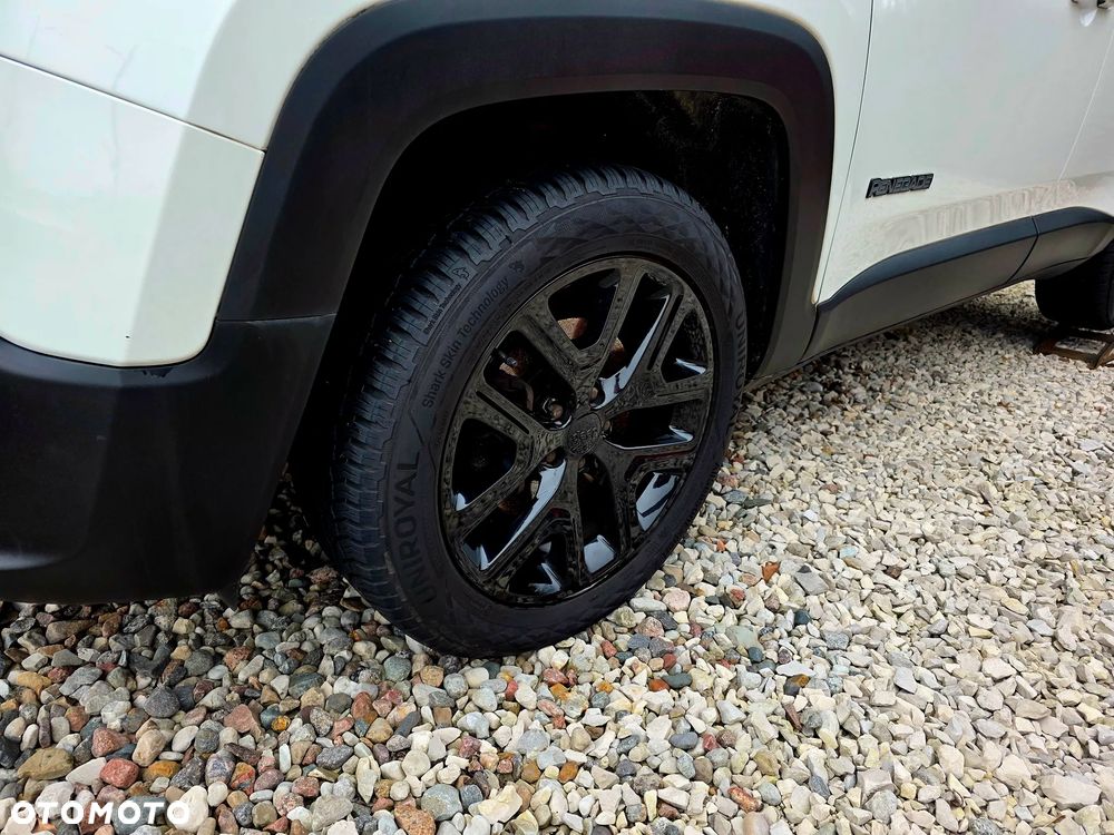 Jeep Renegade - 15