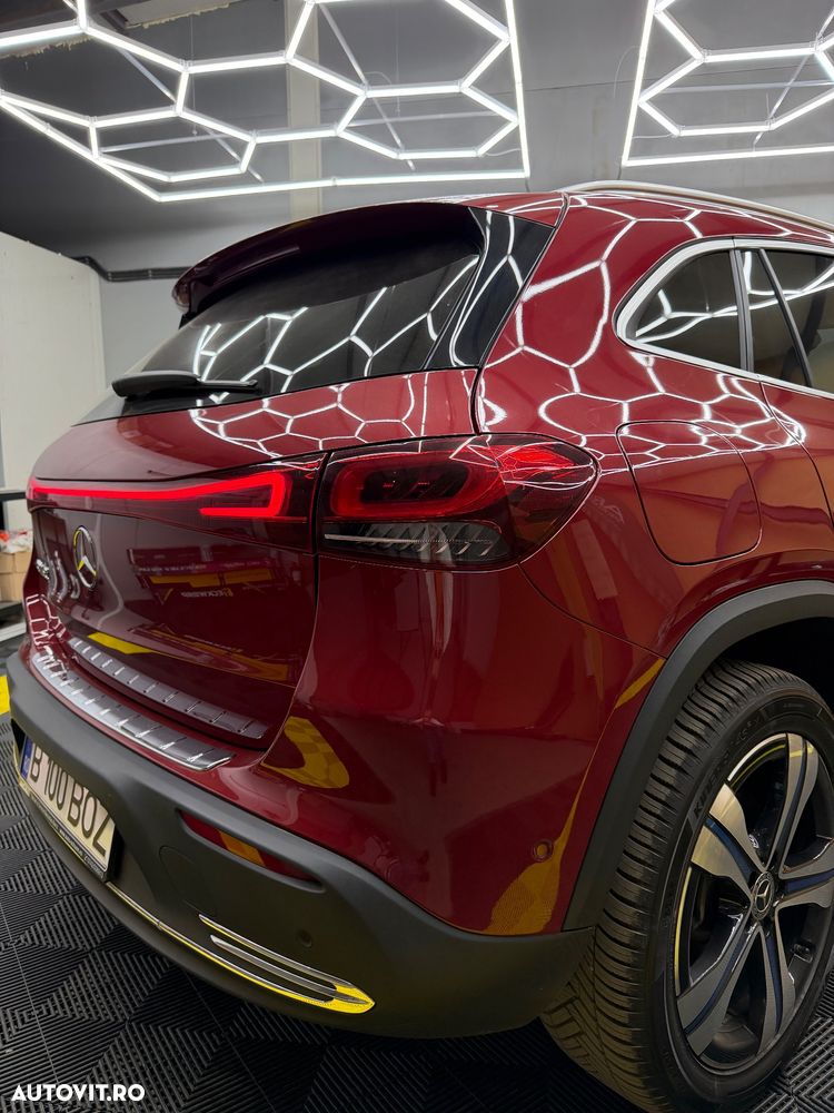 Mercedes-Benz EQA 250 - 18