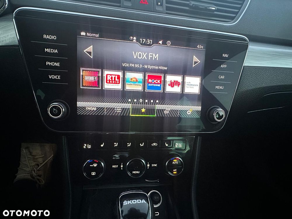 Skoda Superb 2.0 TDI Style DSG7 - 11